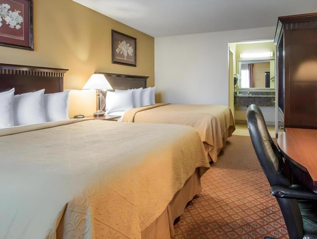 Quality Inn San Bernardino Exterior photo